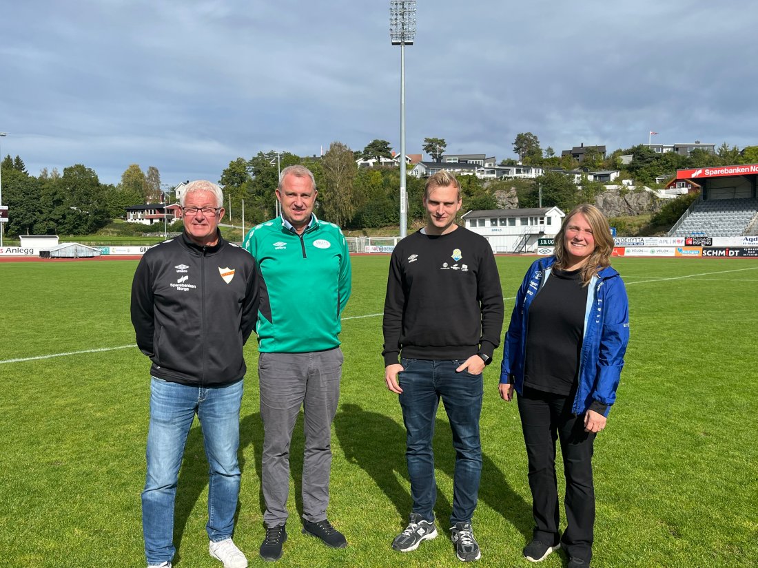 Satser på trenerveileder i Grimstad. f. venstre: Magne Andersen (Express), Kai Arne Halvorsen (Amazon), Jon Ole Reinhardsen (Jerv), Gunn Spikkeland Hansen (Imås) og Johan Hano (Lia) var ikke til stede.