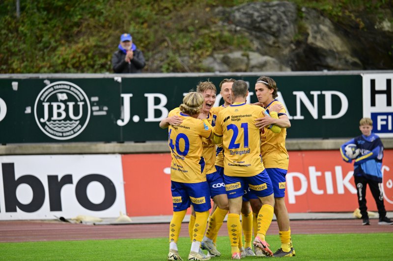 Det ble fire mål fra 22-åringen og flere jubelscener. Nå kommer han tilbake til Jerv og Grimstad, ut juni.