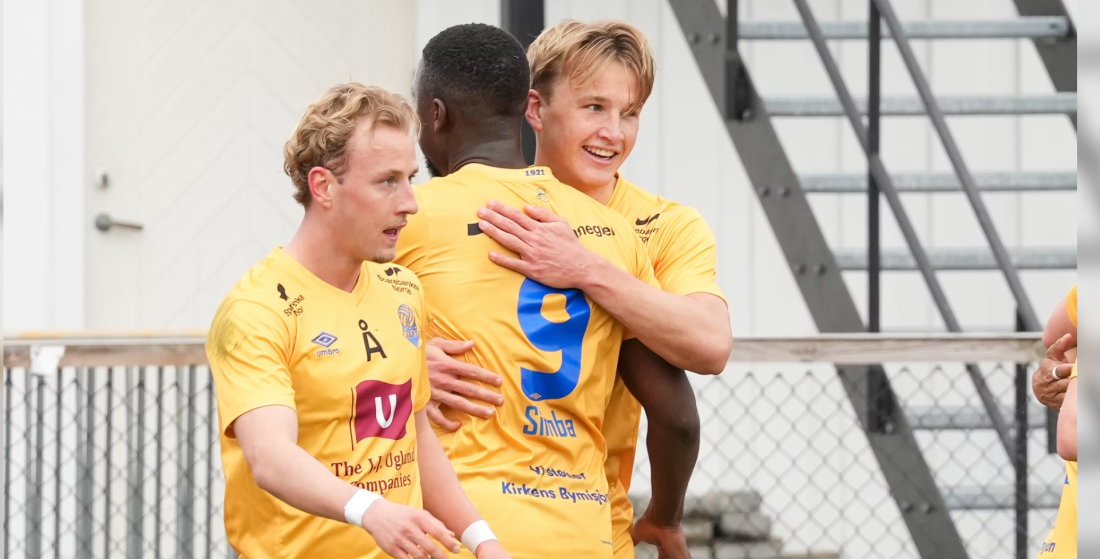 Phillip Syvertsen var flere ganger frempå og ble matchvinner under dagens toppkamp. Foto: Thomas Thorsen.