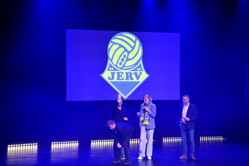 Samarbeidsavtalen ble signert under årets Kick-Off på lørdag. Hele 300 personer var til stede