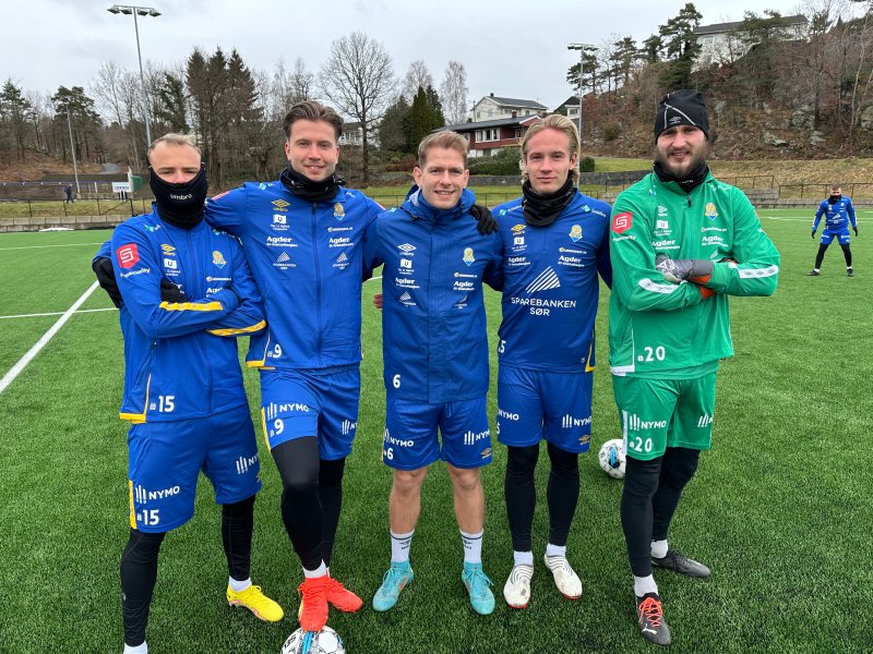 Spillerne er fornøyde med ny partner på treningstøyet!